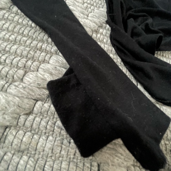 Gym shark top - Picture 2 of 4